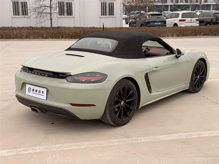 Фото 7 - Porsche 718