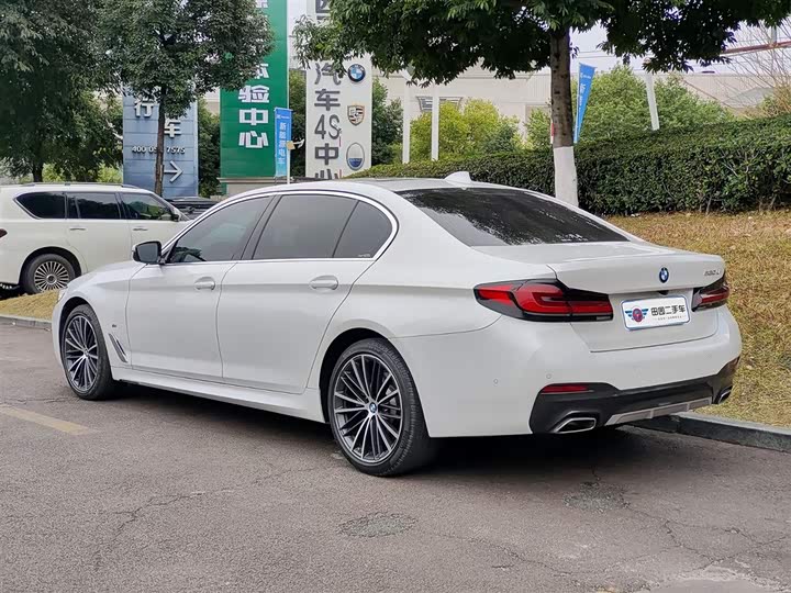 Фото 4 - BMW 5 Series