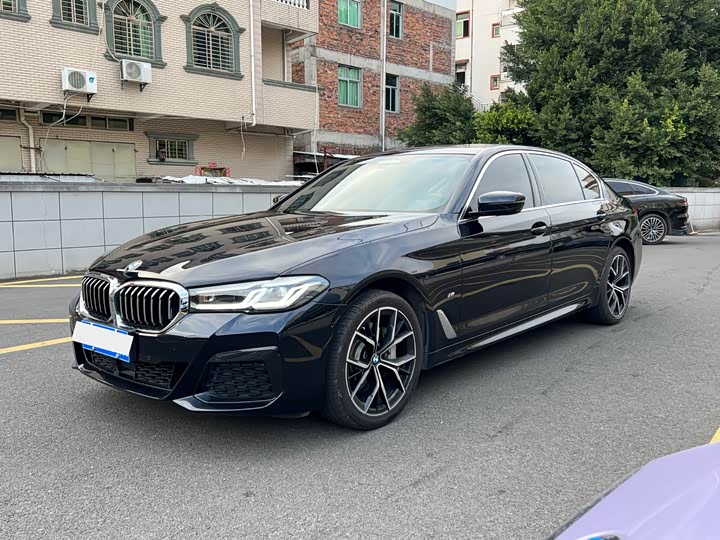 Фото 1 - BMW 5 Series