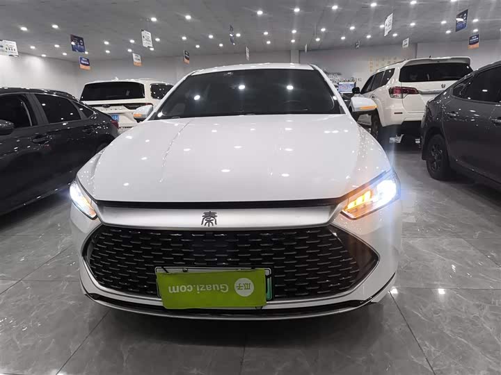 Фото 3 - BYD Qin Plus