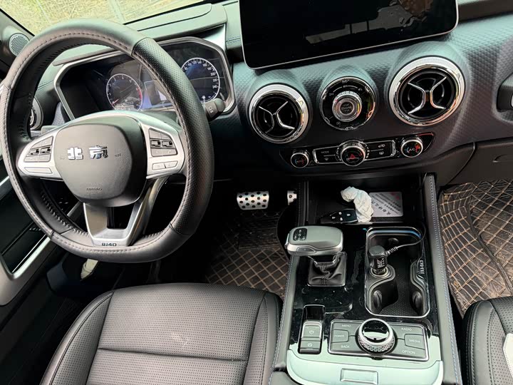 Фото 8 - BAIC Beijing BJ40