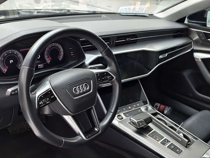 Фото 6 - Audi A7