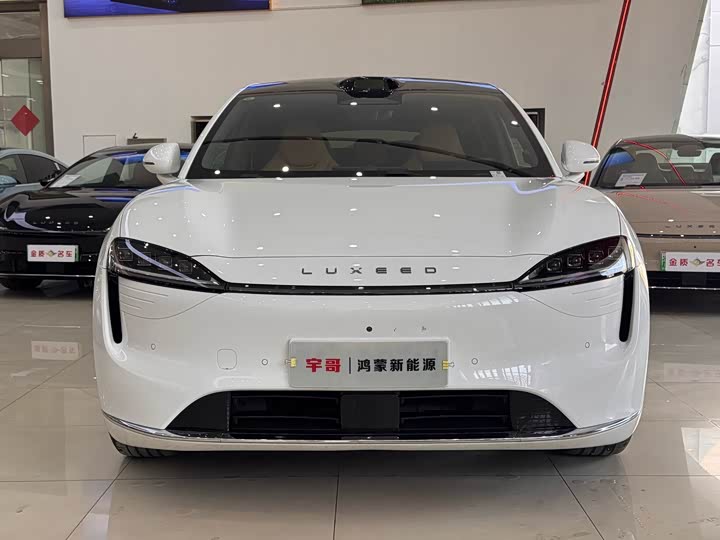 Фото 2 - Luxeed R7