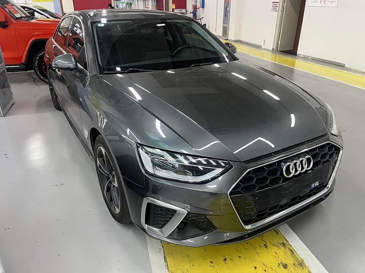 Фото 3 - Audi A4L