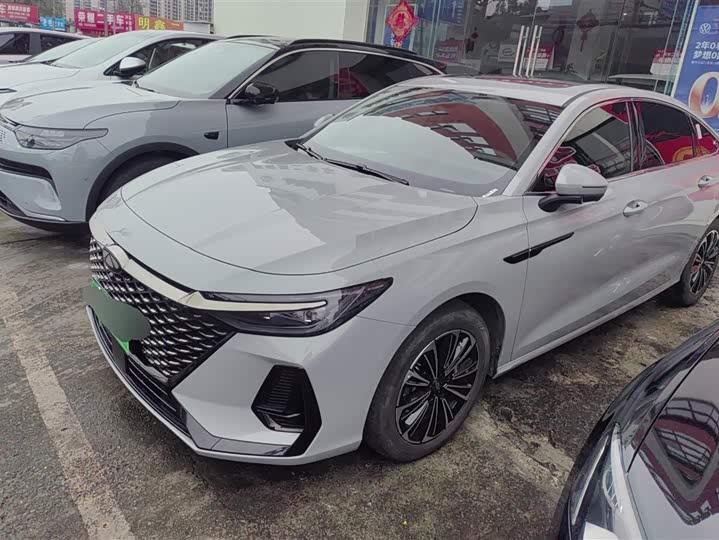 Фото 1 - Chery Fulwin A8