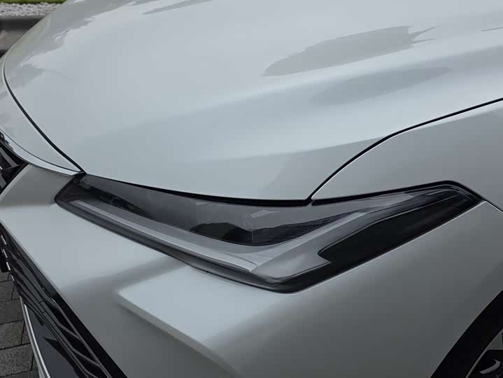 Фото 9 - Toyota Avalon