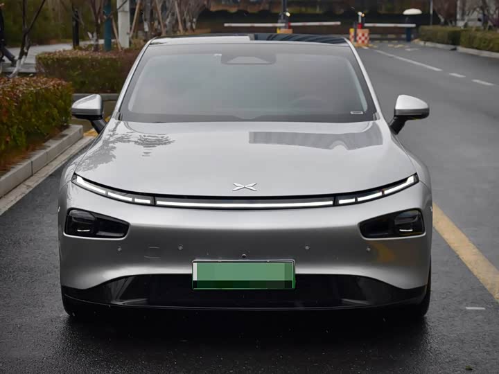 Фото 4 - XPeng P7