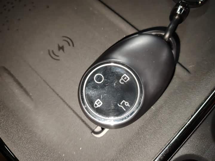 Фото 9 - Toyota bZ3X