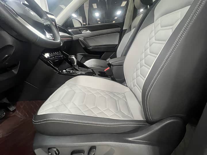 Фото 9 - Volkswagen Tayron