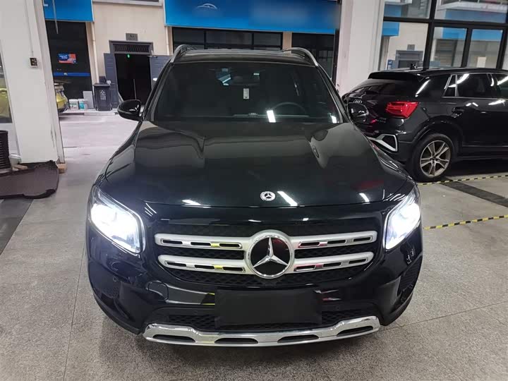 Фото 3 - Mercedes-Benz GLB-Class