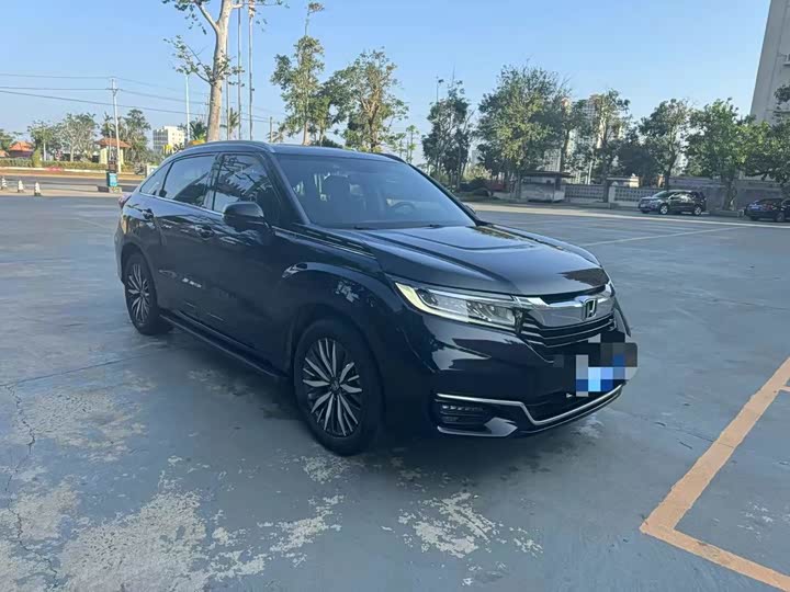 Фото 1 - Honda Avancier