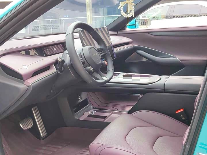 Фото 3 - Xiaomi SU7