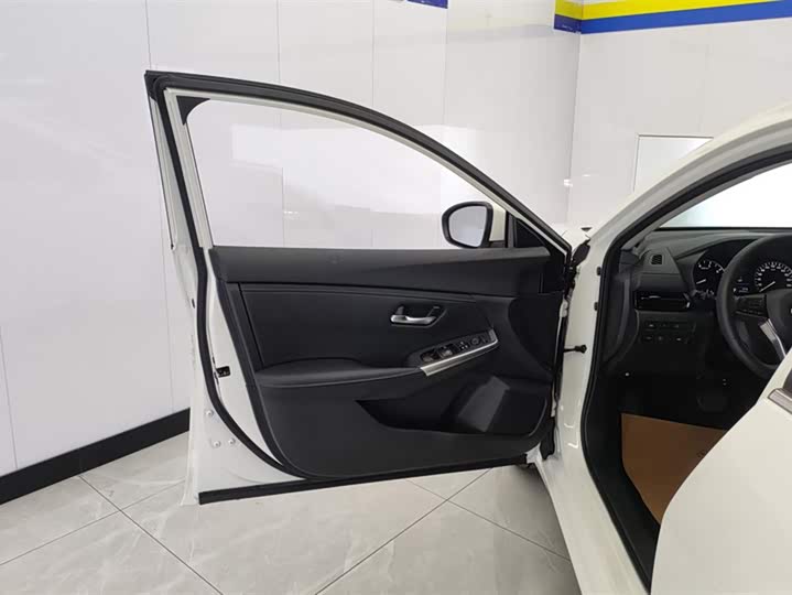 Фото 6 - Nissan Sylphy