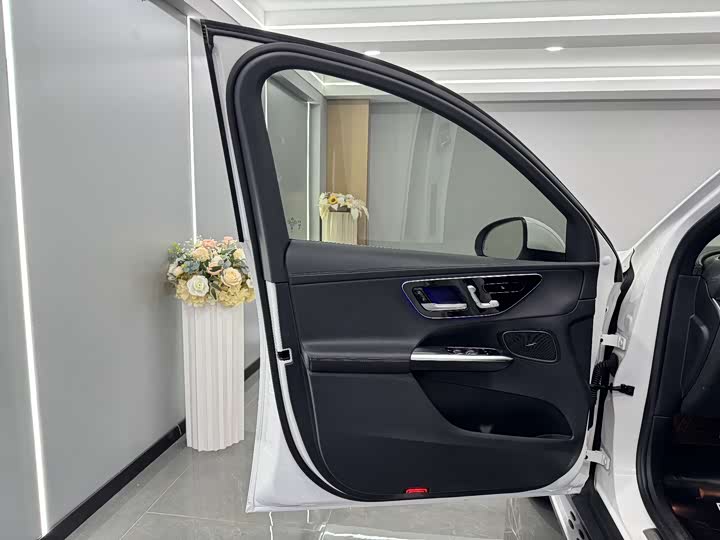 Фото 4 - Mercedes-Benz GLC-Class