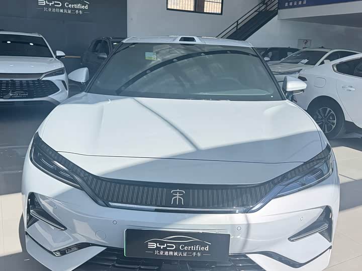 Фото 2 - BYD Song L