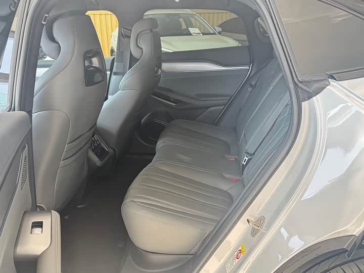 Фото 9 - BYD Song L