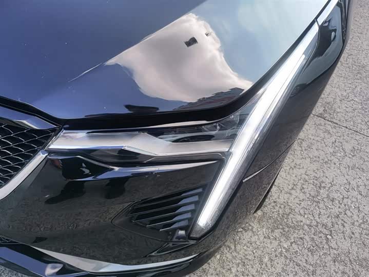 Фото 5 - Cadillac CT4