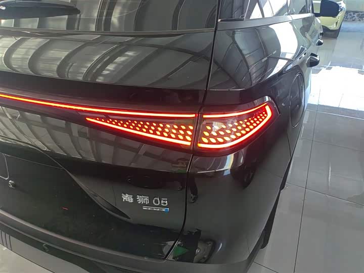 Фото 8 - BYD Sea Lion 05 DM-i Hybrid