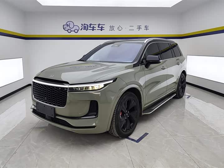 Фото 1 - LiXiang One