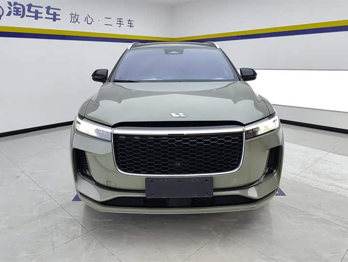 Фото 2 - LiXiang One