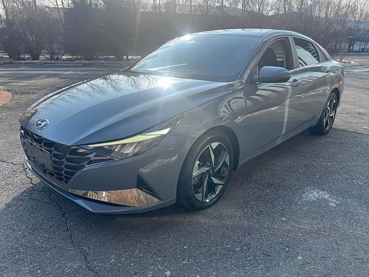 Фото 1 - Hyundai Elantra N line