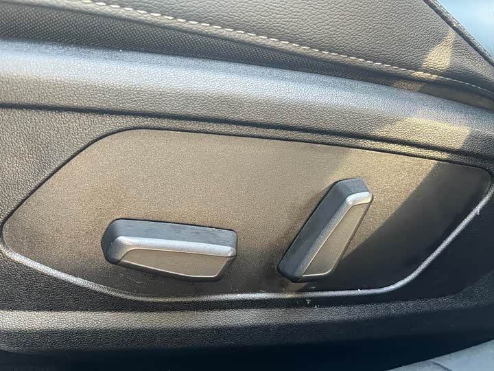 Фото 7 - Hyundai Elantra N line