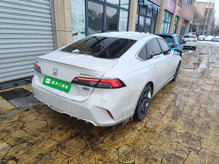 Фото 7 - Honda Inspire