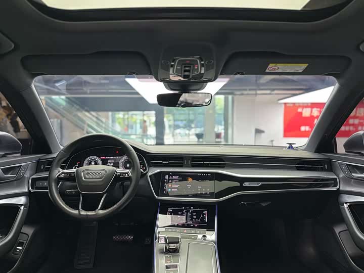 Фото 8 - Audi A6L