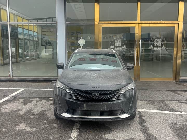 Фото 2 - Peugeot 5008