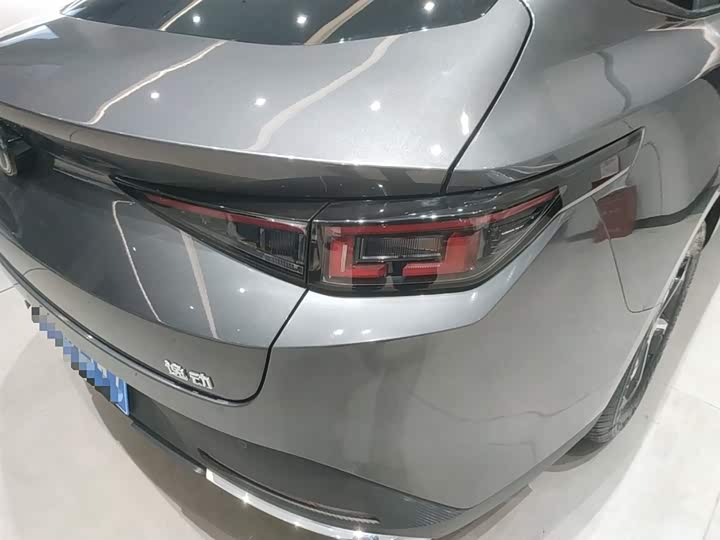 Фото 8 - Changan Eado Plus