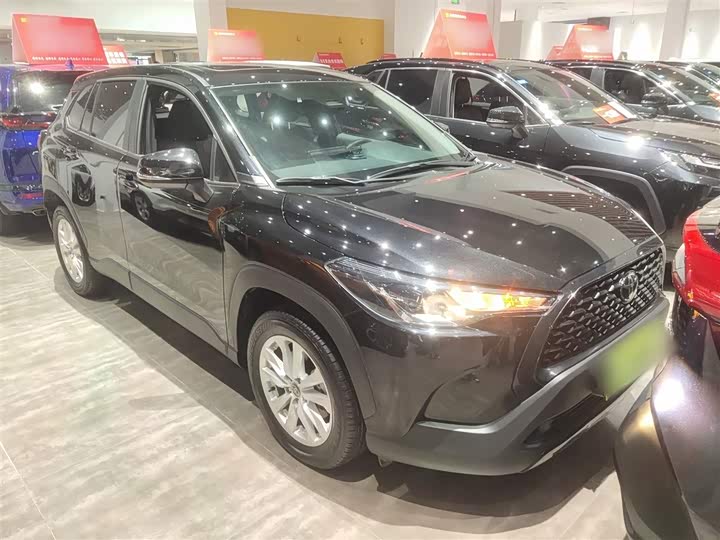 Фото 4 - Toyota Corolla Cross