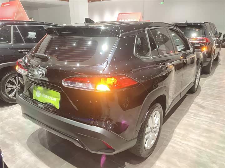 Фото 7 - Toyota Corolla Cross