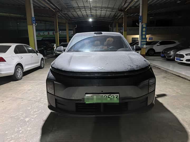 Фото 2 - LiXiang L6