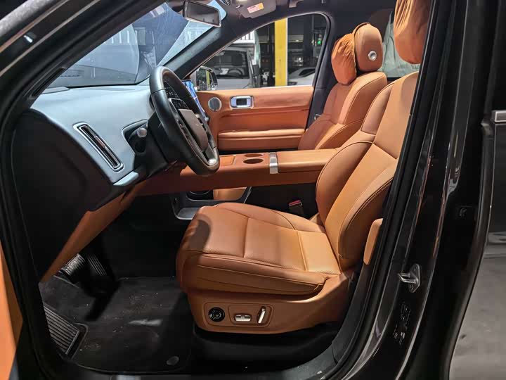 Фото 4 - LiXiang L6