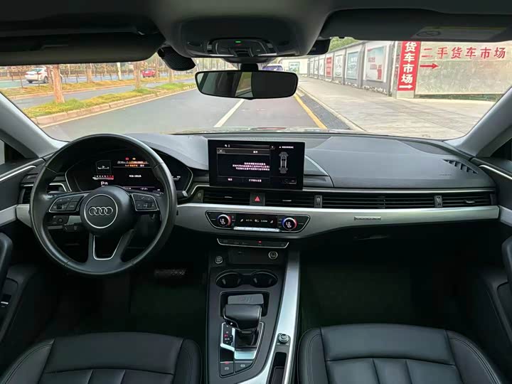 Фото 5 - Audi A5