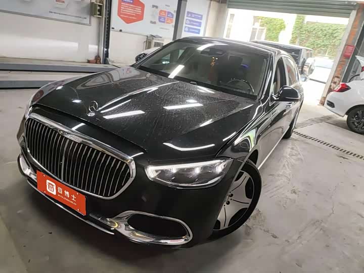 Фото 1 - Mercedes-Benz Maybach S-Class