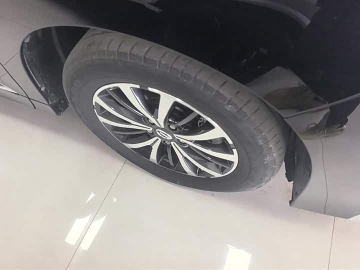 Фото 6 - GAC Trumpchi M8