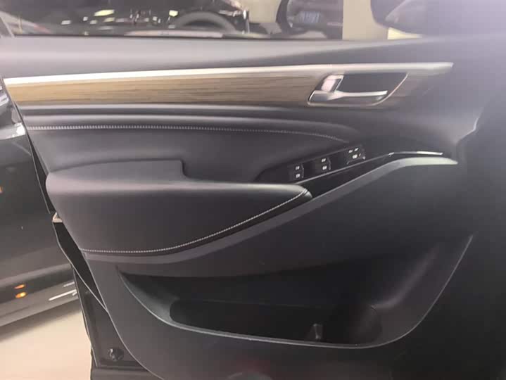 Фото 7 - GAC Trumpchi M8