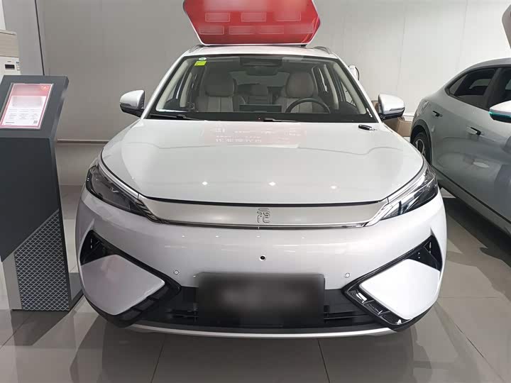 Фото 3 - BYD Yuan Plus