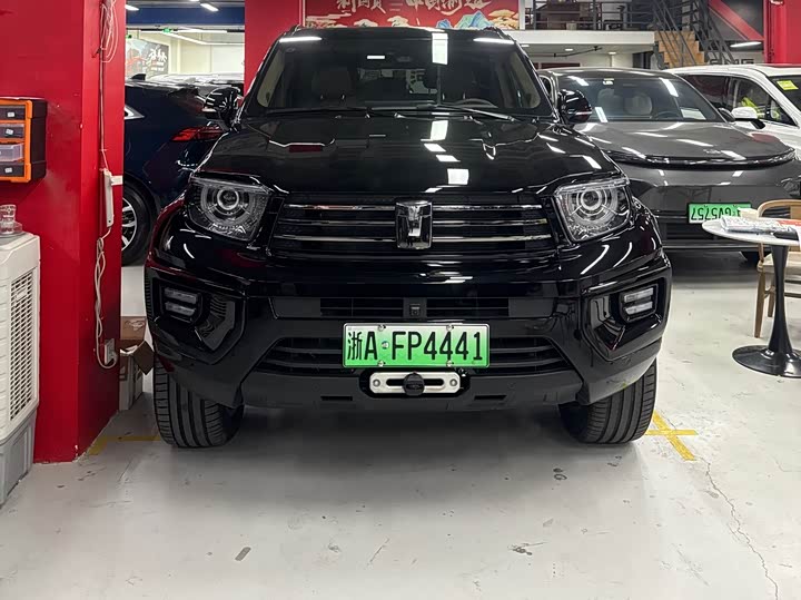 Фото 2 - Tank 700 Hybrid