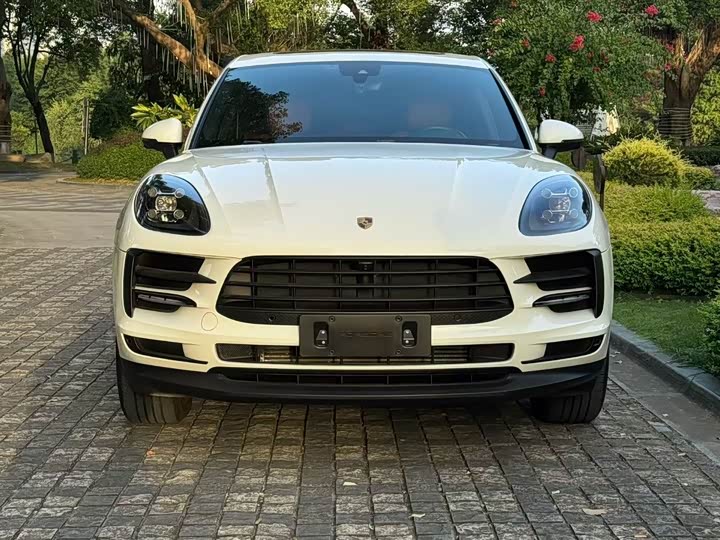 Фото 2 - Porsche Macan