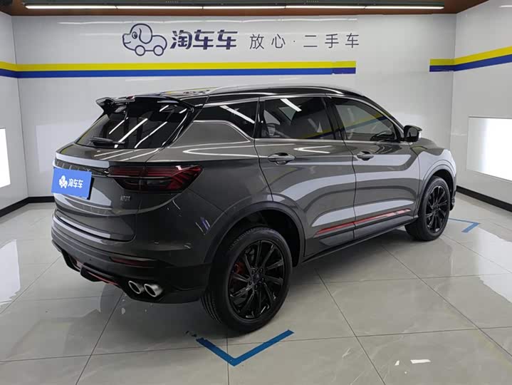 Фото 3 - Geely Coolray