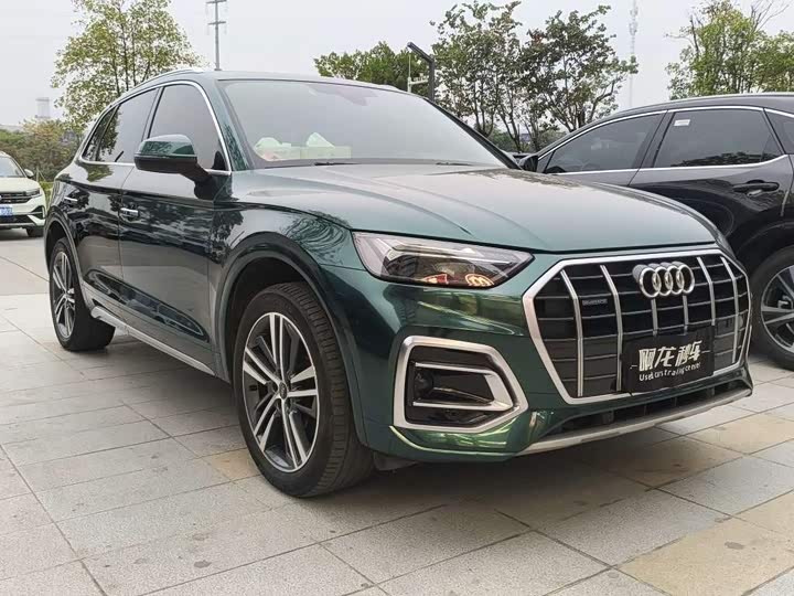 Фото 3 - Audi Q5L
