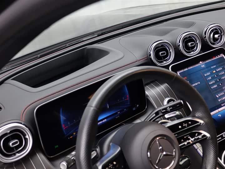 Фото 9 - Mercedes-Benz GLC-Class AMG