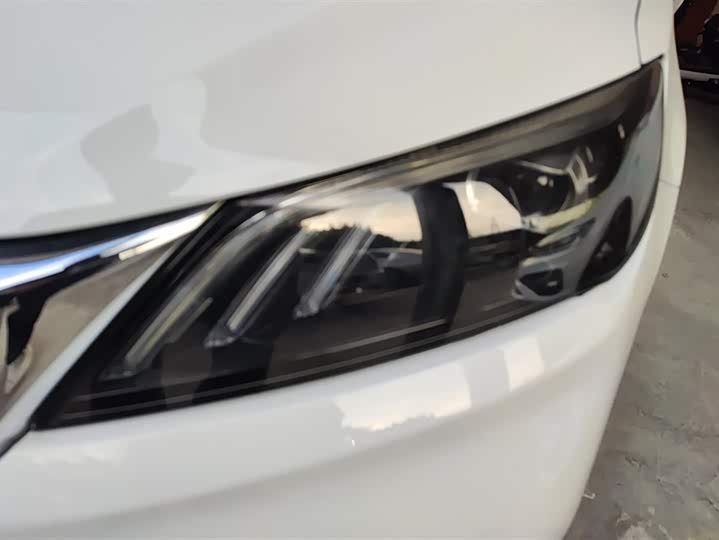 Фото 5 - Geely Binrui