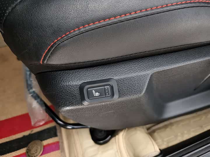 Фото 9 - Kia KX3