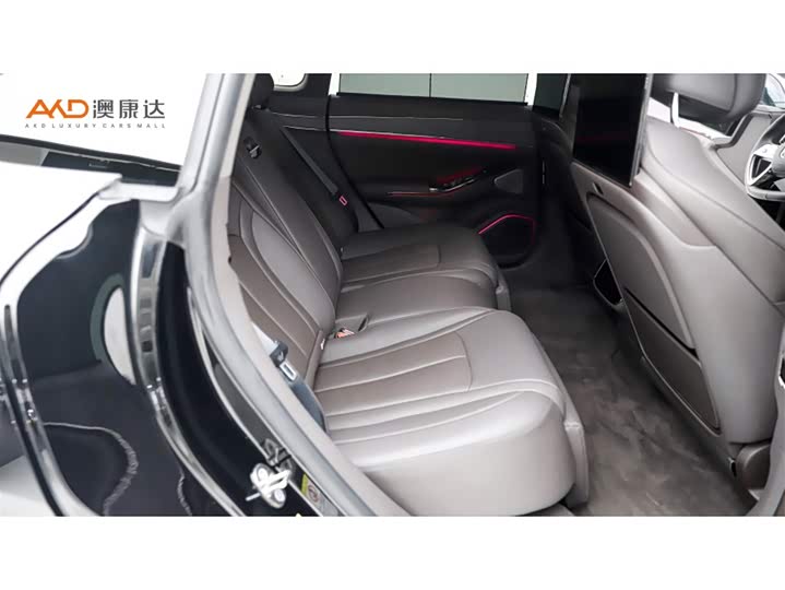 Фото 8 - Denza Z9