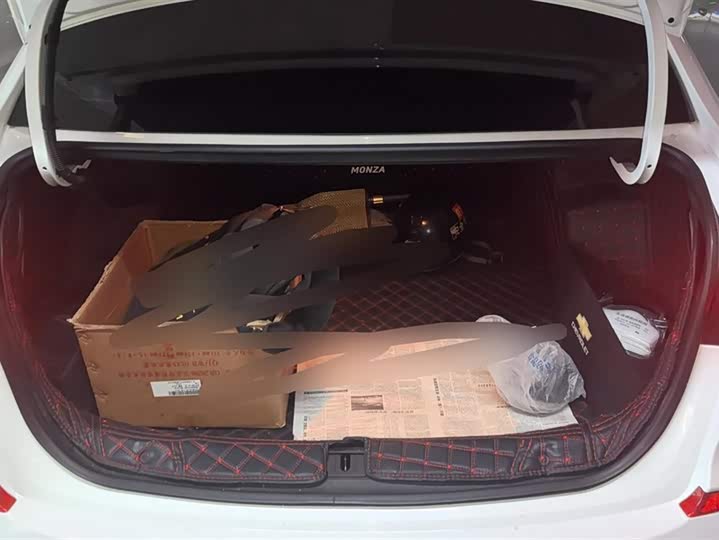 Фото 4 - Chevrolet Monza