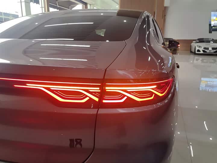 Фото 8 - BYD Han