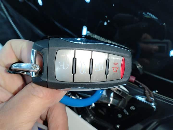 Фото 9 - Haval Jolion